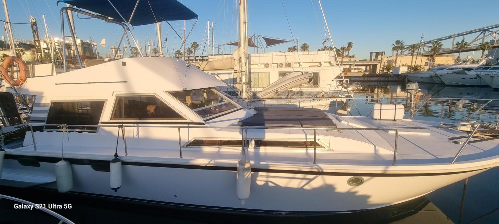 Hotel Beautiful And Comfy Boat In Barcelona With Boat Tour Option Exteriér fotografie